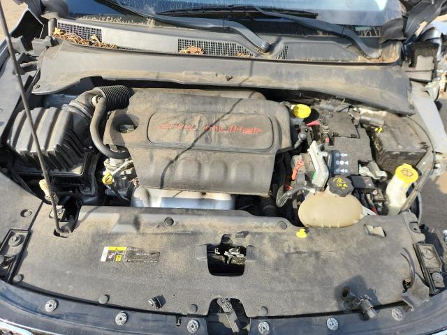 3C4NJDCB8JT104604 - 2018 JEEP COMPASS LIMITED 银色 照片 12