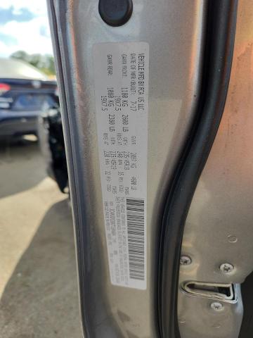 3C4NJDCB8JT104604 - 2018 JEEP COMPASS LIMITED 银色 照片 13