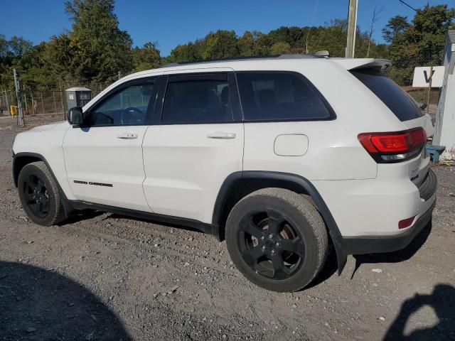 1C4RJFAG7JC466219 - 2018 JEEP GRAND CHER LAREDO أبيض صورة 2