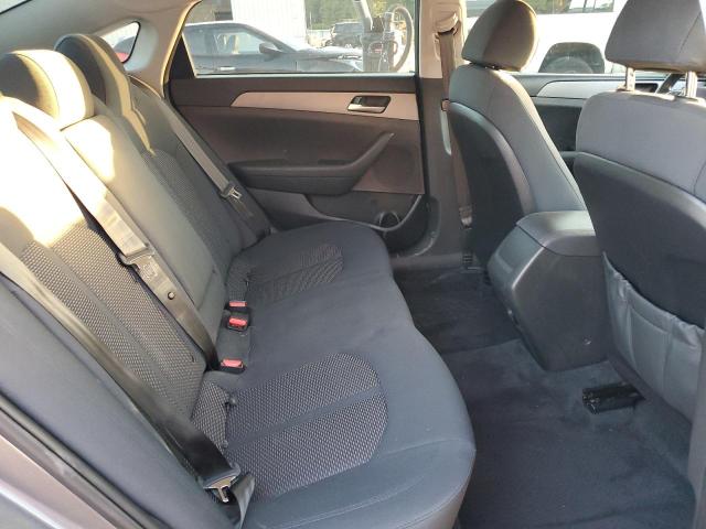 5NPE24AF2KH739869 - 2019 HYUNDAI SONATA SE GRAY photo 10