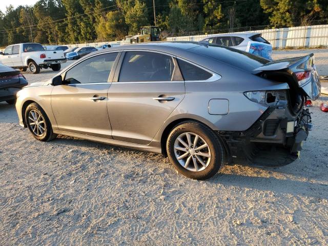 5NPE24AF2KH739869 - 2019 HYUNDAI SONATA SE GRAY photo 2
