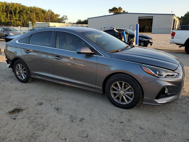 5NPE24AF2KH739869 - 2019 HYUNDAI SONATA SE GRAY photo 4