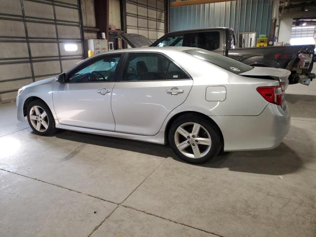 4T1BF1FKXDU232704 - 2013 TOYOTA CAMRY L SILVER photo 2