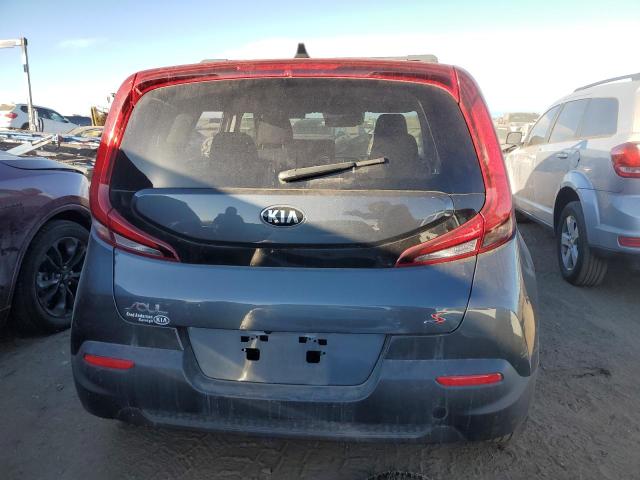 KNDJ23AU5L7718026 - 2020 KIA SOUL LX GRAY photo 6