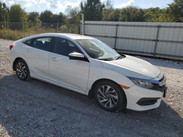 19XFC2F74GE066277 - 2016 HONDA CIVIC EX WHITE photo 4