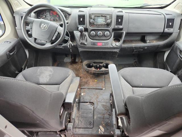 3C6TRVDG1JE117478 - 2018 RAM PROMASTER 2500 HIGH 白色 照片 8
