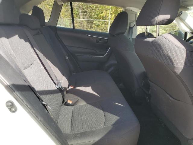 2T3F1RFV2MC157823 - 2021 TOYOTA RAV4 LE 白色 照片 11