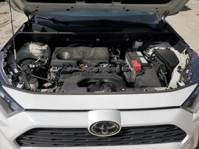 2T3F1RFV2MC157823 - 2021 TOYOTA RAV4 LE 白色 照片 12