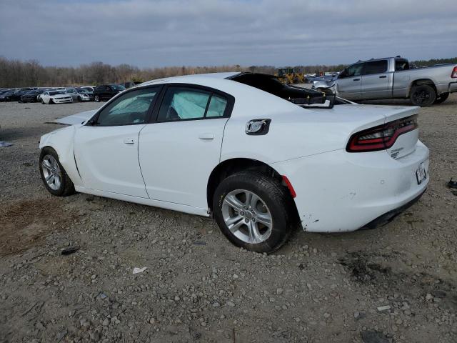 2C3CDXBG2NH152471 - 2022 DODGE CHARGER SXT WHITE photo 2