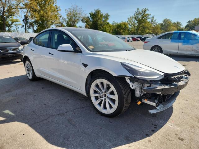 5YJ3E1EA6NF328750 - 2022 TESLA MODEL 3 Սպիտակ լուսանկար 4