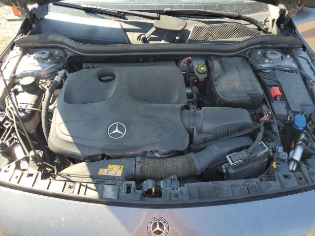 WDCTG4EB3JJ439712 - 2018 MERCEDES-BENZ GLA 250 GRAY photo 11