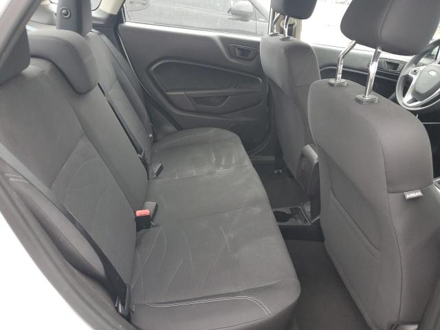 3FADP4BJ0KM113432 - 2019 FORD FIESTA SE თეთრი ფოტო 10