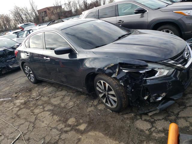 1N4AL3AP4HC112163 - 2017 NISSAN ALTIMA 2.5 BLACK photo 4