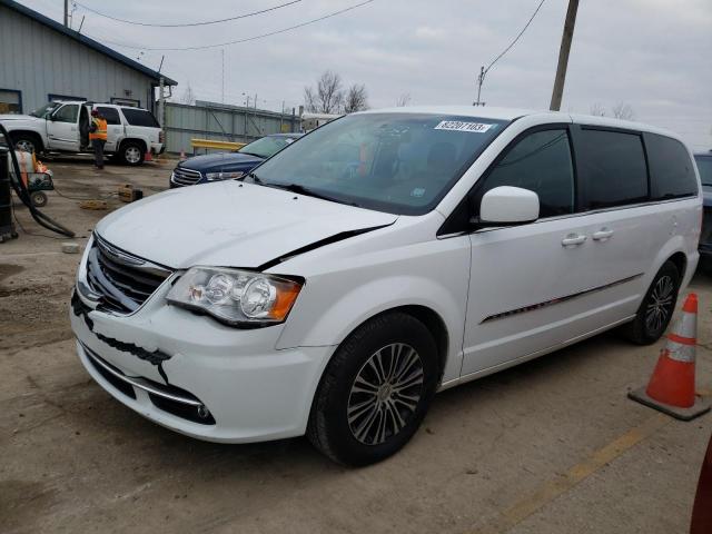 2C4RC1HG3DR818338 - 2013 CHRYSLER TOWN & COU S WHITE photo 1