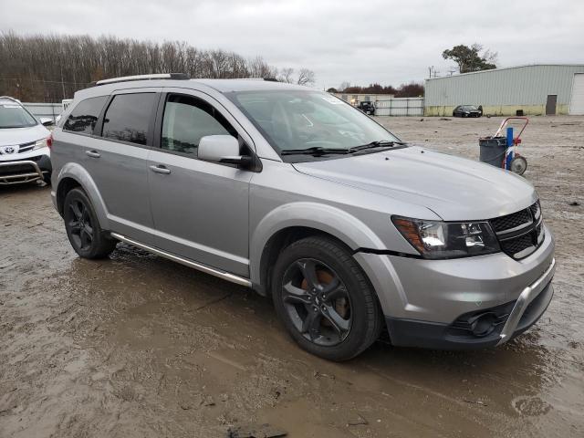 3C4PDCGG9JT275622 - 2018 DODGE JOURNEY CROSSROAD SILVER photo 4