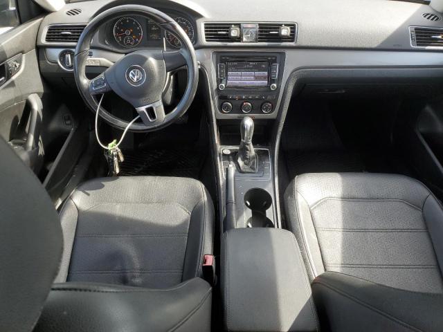 1VWAT7A34FC092070 - 2015 VOLKSWAGEN PASSAT S 黑色 照片 8