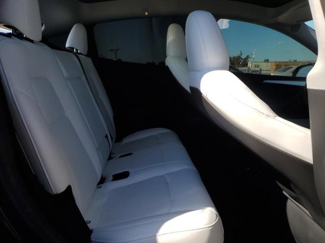 7SAYGDEE8RF075878 - 2024 TESLA MODEL Y 灰色 照片 10