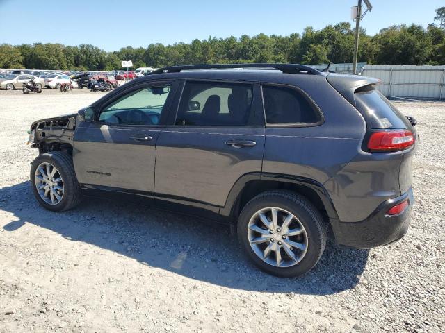 1C4PJLCX2JD606660 - 2018 JEEP CHEROKEE LATITUDE رمادي صورة 2