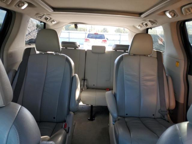 5TDDK3DC6BS003504 - 2011 TOYOTA SIENNA XLE SILVER photo 10