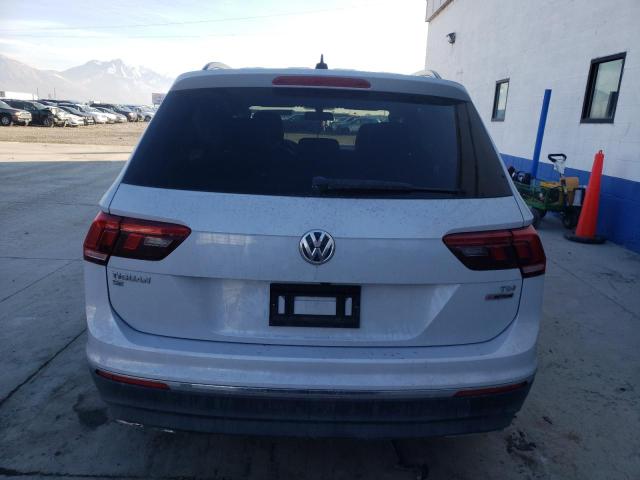 3VV2B7AX6JM006537 - 2018 VOLKSWAGEN TIGUAN SE WHITE photo 6