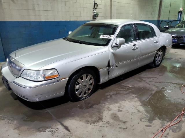 1LNHM83W03Y633041 - 2003 LINCOLN TOWN CARTIER SILVER photo 1