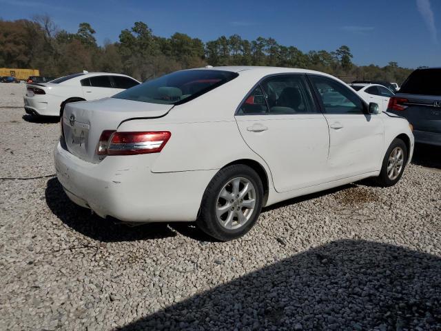 4T1BF3EK3BU772969 - 2011 TOYOTA CAMRY BASE WHITE photo 3