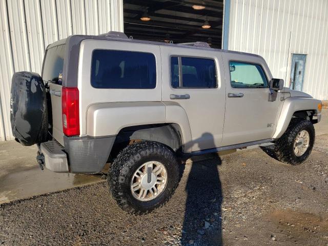 5GTDN136668117237 - 2006 HUMMER H3 SILVER photo 3