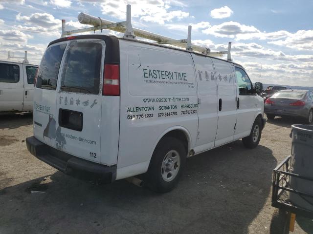 1GCFG15X381216996 - 2008 CHEVROLET EXPRESS G1 WHITE photo 3