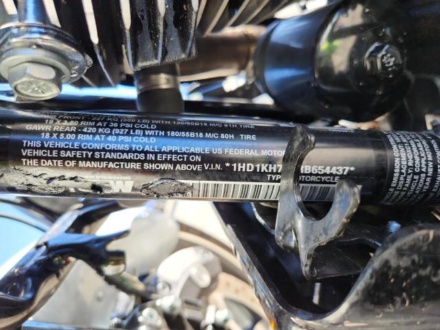 1HD1KH713RB654437 - 2024 HARLEY-DAVIDSON FLTRX SILVER photo 9