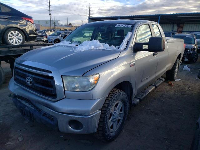 5TFCW5F18AX009837 - 2010 TOYOTA TUNDRA DOUBLE CAB SR5 SILVER photo 1