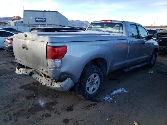 5TFCW5F18AX009837 - 2010 TOYOTA TUNDRA DOUBLE CAB SR5 SILVER photo 3