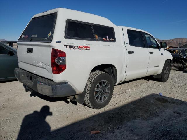 5TFDY5F16FX417047 - 2015 TOYOTA TUNDRA CREWMAX SR5 WHITE photo 3