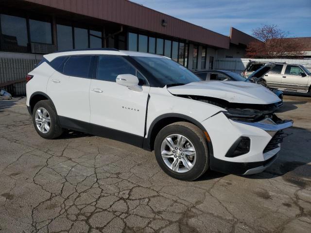 3GNKBHR46LS668249 - 2020 CHEVROLET BLAZER 2LT WHITE photo 4