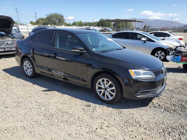 3VWDZ7AJ7BM357924 - 2011 VOLKSWAGEN JETTA SE BLACK photo 4