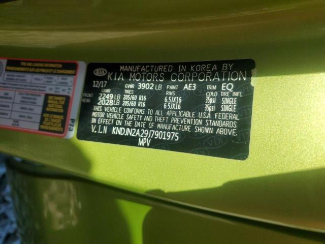 KNDJN2A29J7901975 - 2018 KIA SOUL Жасыл фото 12