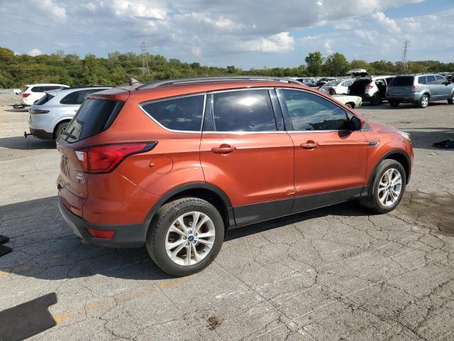 1FMCU9HD7KUB96779 - 2019 FORD ESCAPE SEL Pomarańczowy zdjęcie 3