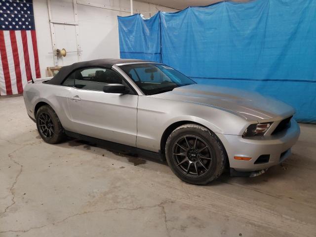 1ZVBP8EM1C5222453 - 2012 FORD MUSTANG SILVER photo 4