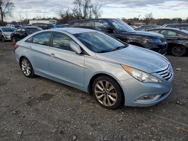 5NPEC4AC2DH679744 - 2013 HYUNDAI SONATA SE BLUE photo 4