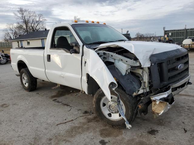 1FTNF21569EB22985 - 2009 FORD F250 SUPER DUTY WHITE photo 4