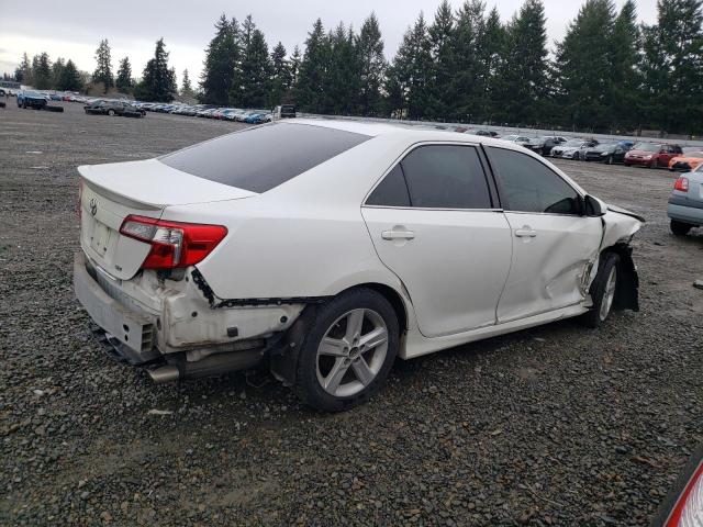 4T1BF1FK1EU451858 - 2014 TOYOTA CAMRY L WHITE photo 3