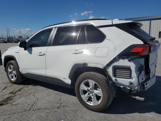 2T3RWRFVXMW114439 - 2021 TOYOTA RAV4 XLE 白色 照片 2