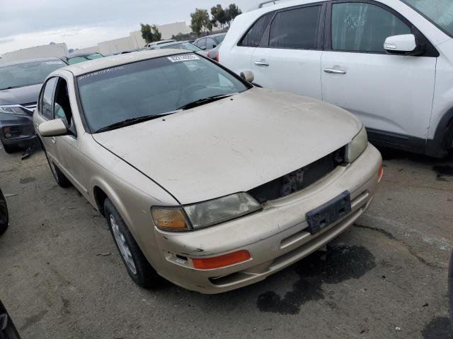 JN1CA21D7WM902866 - 1998 NISSAN MAXIMA GLE GOLD photo 4