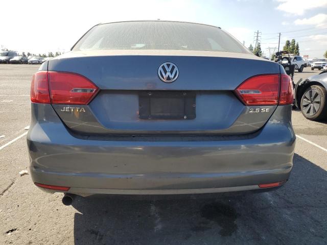 3VWDP7AJ1DM359564 - 2013 VOLKSWAGEN JETTA SE GRAY photo 6