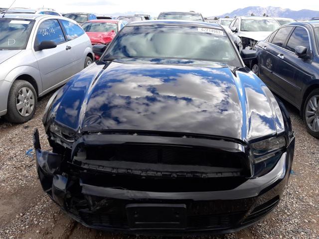 1ZVBP8AM7E5252744 - 2014 FORD MUSTANG BLACK photo 5