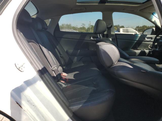 5XXGU4L30GG103038 - 2016 KIA OPTIMA EX WHITE photo 10