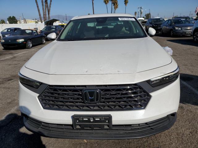 1HGCY1F21PA050402 - 2023 HONDA ACCORD LX WHITE photo 5