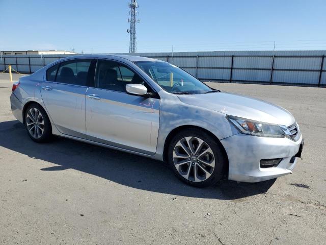 1HGCR2F58FA135832 - 2015 HONDA ACCORD SPORT ვერცხლისფერი ფოტო 4