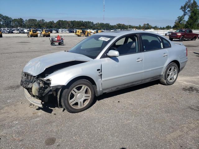 2000 VOLKSWAGEN PASSAT GLX, 