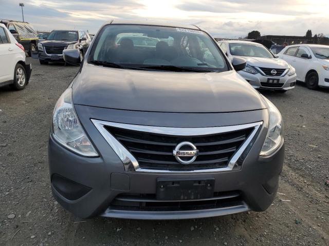 3N1CN7AP2KL859540 - 2019 NISSAN VERSA S GRAY photo 5