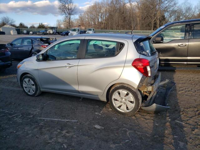 KL8CB6SA9HC818569 - 2017 CHEVROLET SPARK LS SILVER photo 2